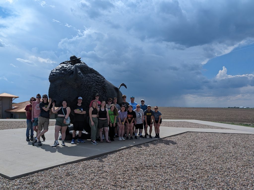 2024-storm-chase-group-photo
